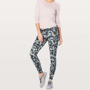 Speed Up Tight in Spring Bloom Multi (NWOT)